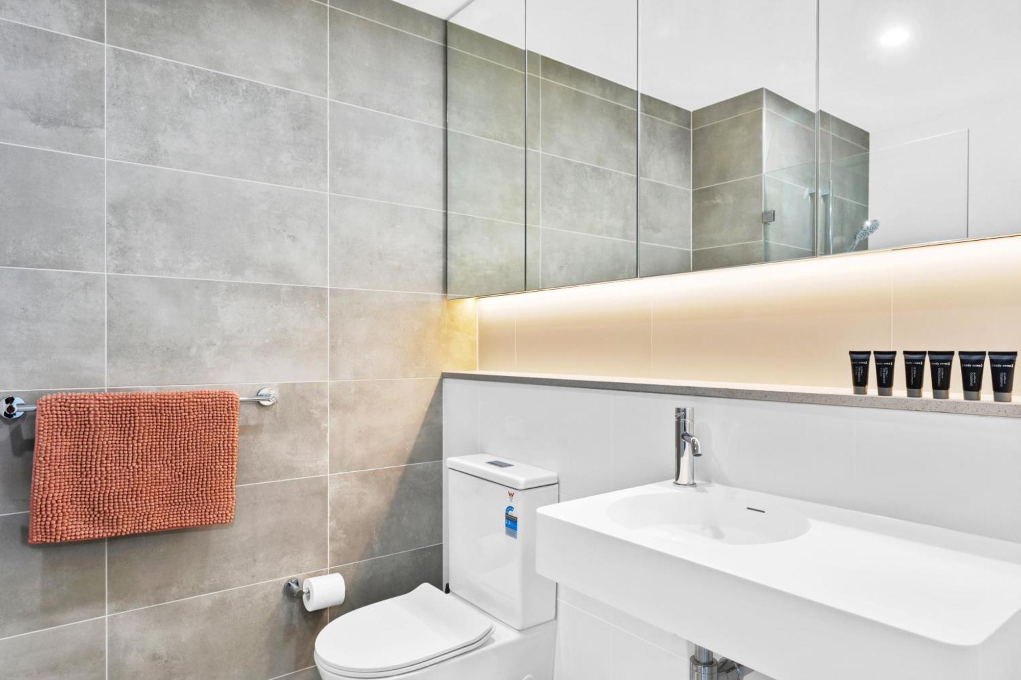 סידני Arthur Hotel Bondi Junction No Reception And House Keeping No Sofa Bed מראה חיצוני תמונה